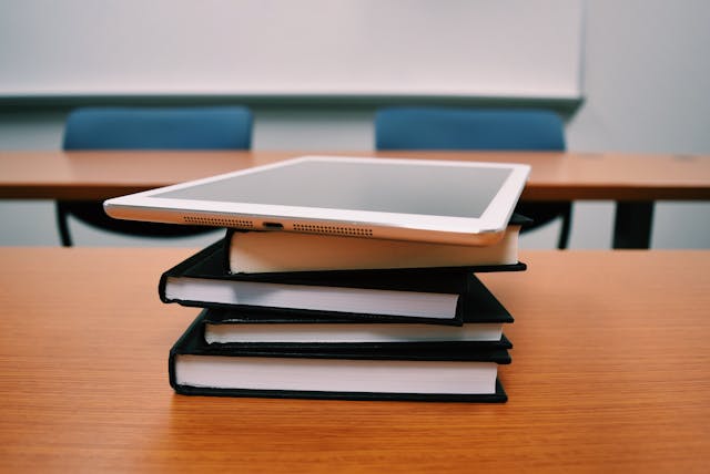 Speaking - Test 8 - Guide to IELTS